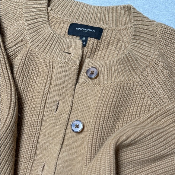 Banana Republic Tan Cardigan Sweater Cropped Ribbed Knit - Picture 5 of 6